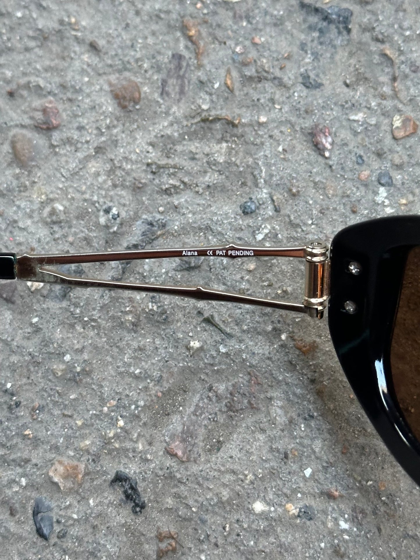 Maui Jim Alana MJ215 Polarized Sunglasses