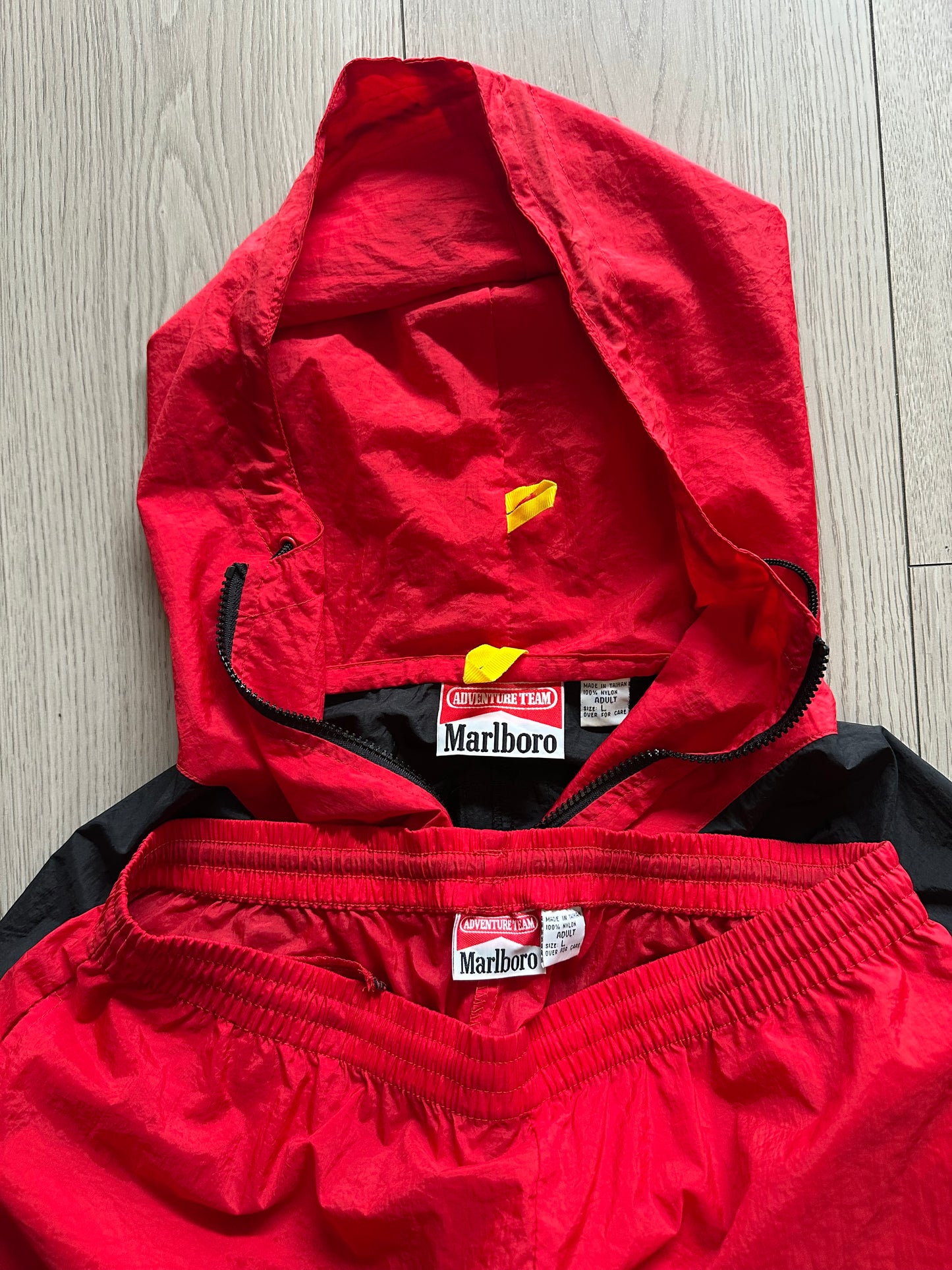 Vintage Marlboro Unlimited Windbreaker Suit (jacket + pants)