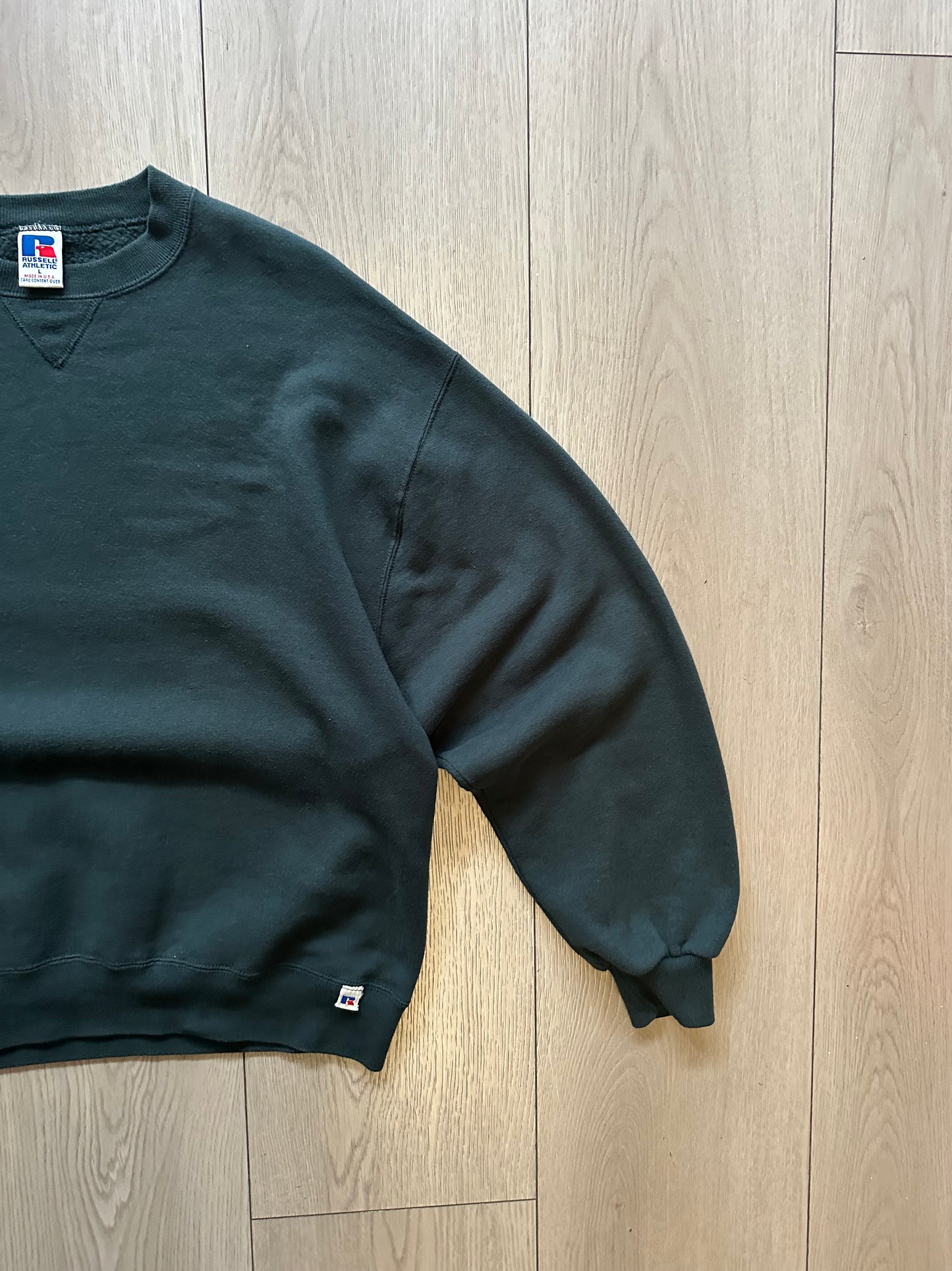 Vintage 90’s Russell Athletic Crewneck (Made in USA)