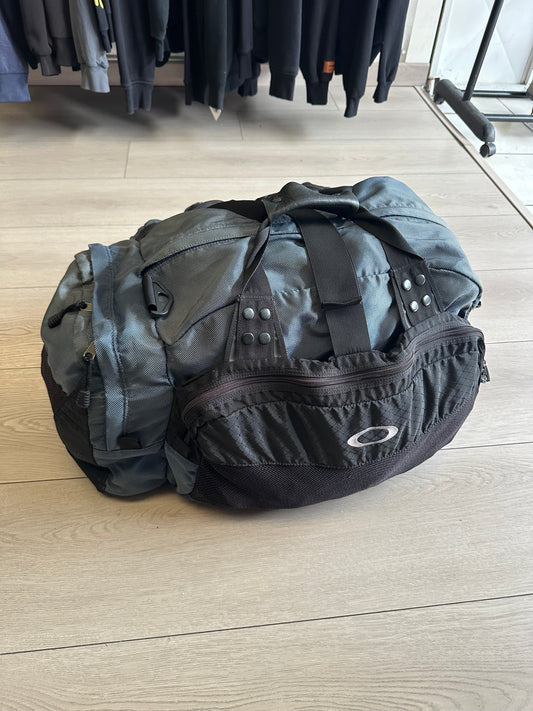 Vintage 90’s Oakley Red Tab Duffle Bag