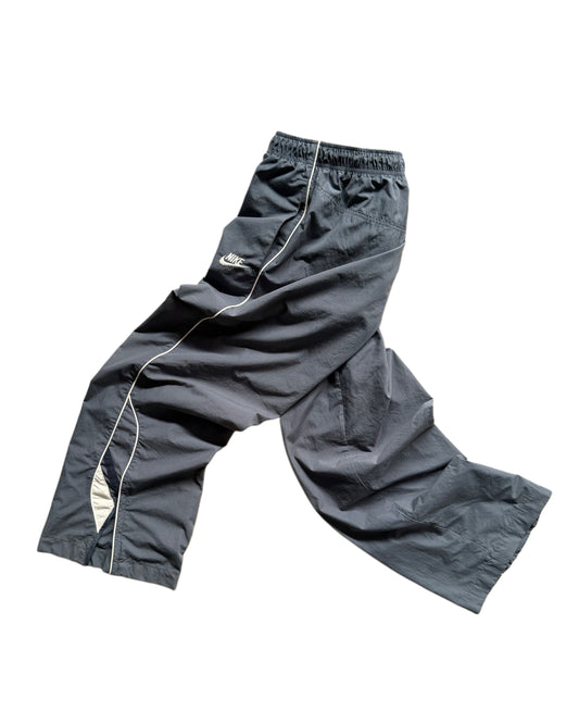Vintage 00’s Nike Baggy Track Pants